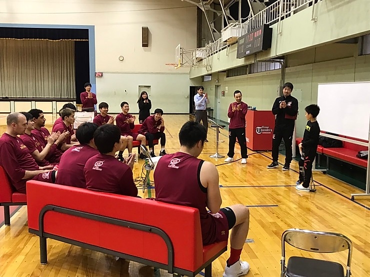 vd_9xevlqu1x27fklbavey2hf2rezt85.jpg