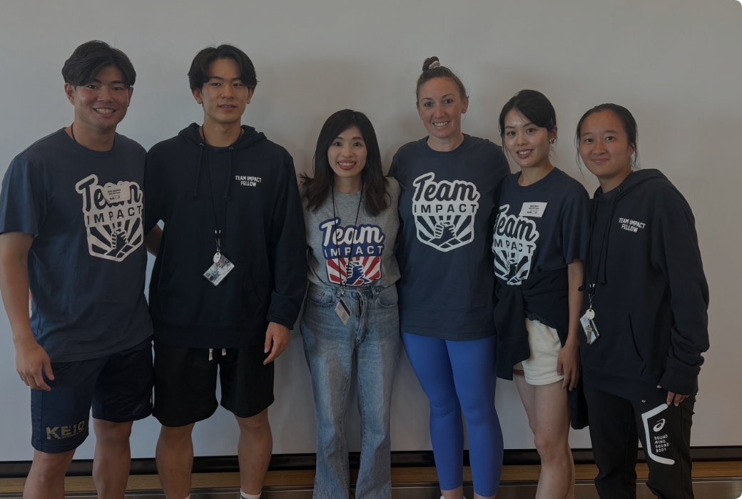 バスケットボールイベントに参加する家族