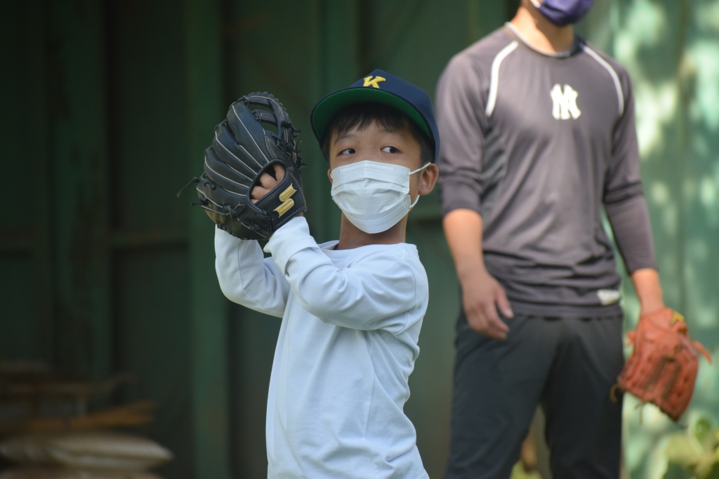 TEAMMATESとの想いを込めた渾身の一球を！慶大野球部 國久想仁選手の始球式！