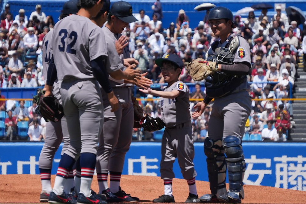 Mitsuki's Journey with Keio Baseball Mitsuki's Journey with Keio Baseball